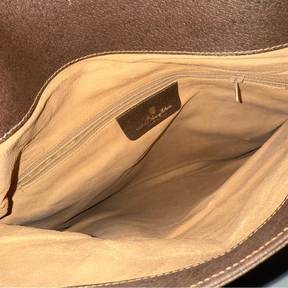 Vintage Gucci Clutch - Picture 4 of 12
